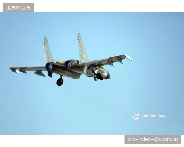 若小组赛需跨区作战,日本队需在航班选择与训练安排上做出更精细的规划。 若小组赛需跨区作战,日本队需在航班选择与训练安排上做出更精细的规划。